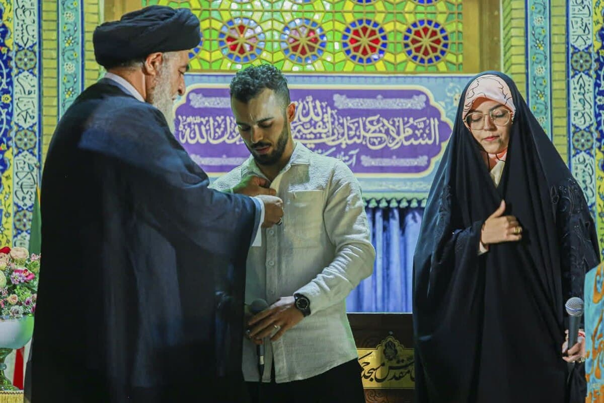 سالار آقاپور، مرد سال فوتسال آسیا به عنوان خادم افتخاری مسجد جمکران انتخاب شد