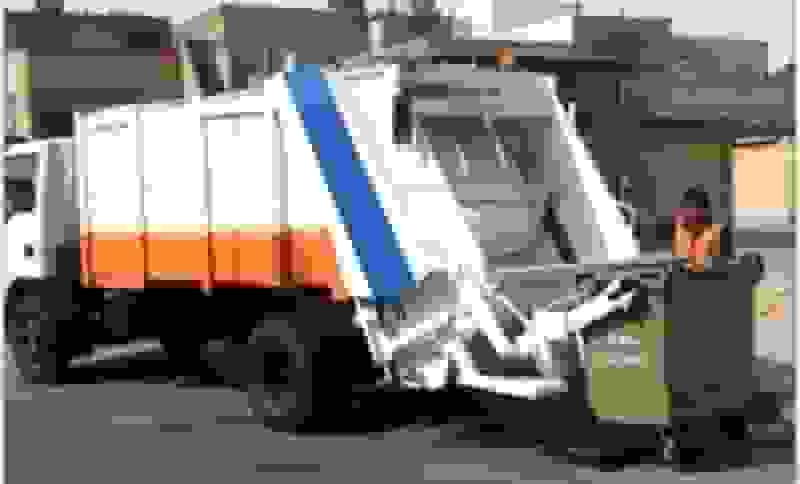 اجرای طرح مکانیزه جمعآوری زباله در کرج و ضرورت همکاری شهروندان