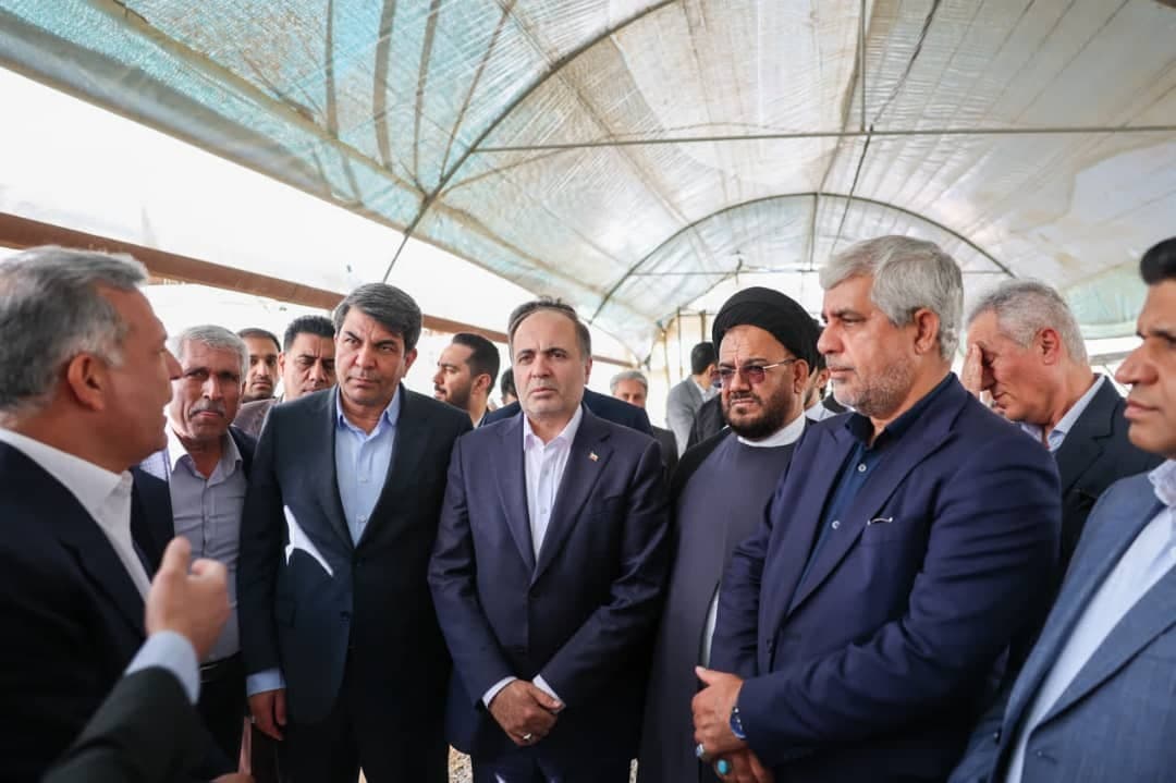 وزیر جهادکشاورزی از طرحهای نوآورانه در جیرفت حمایت کرد