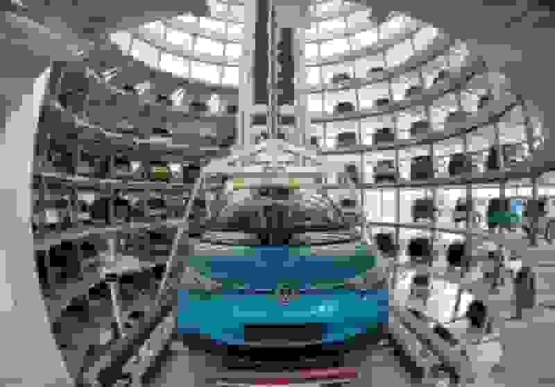 زیان ۵.۸ میلیارد دلاری فولکسواگن از تعرفههای آمریکا