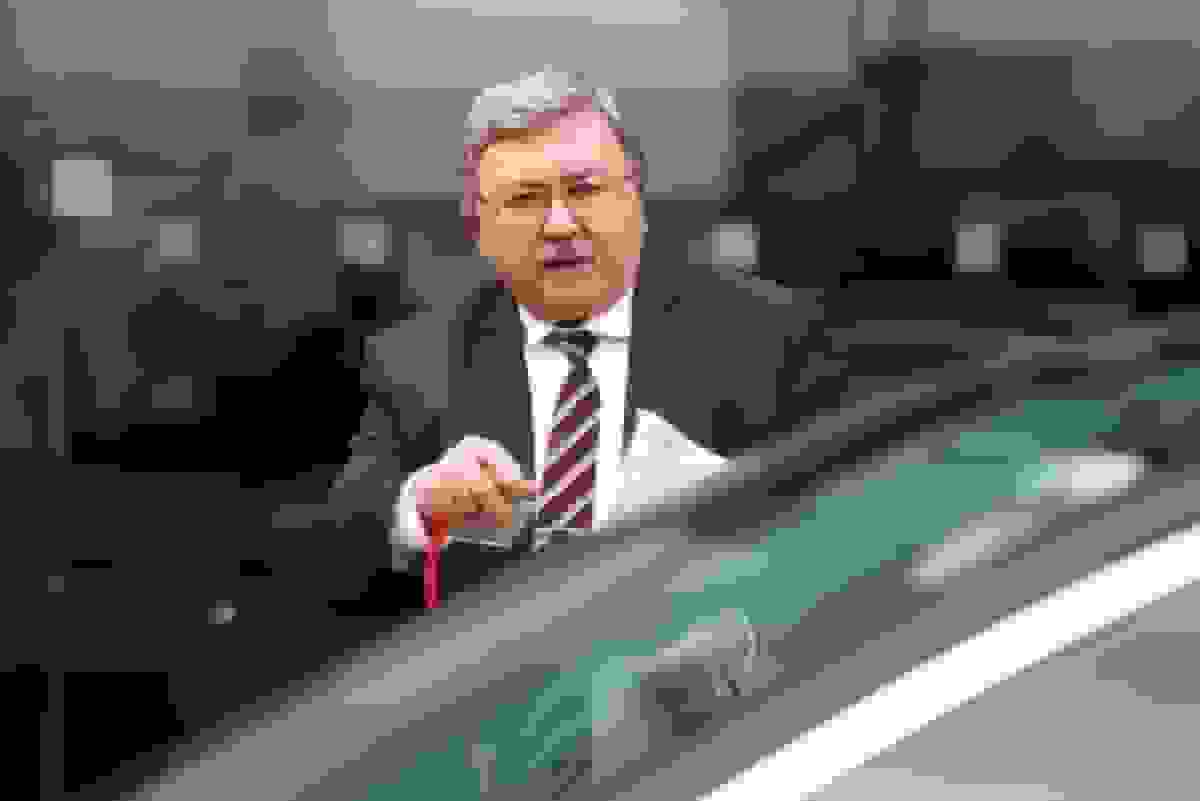 اولیانوف: ایران درباره آینده برنامه هستهای خود تصمیمگیری میکند