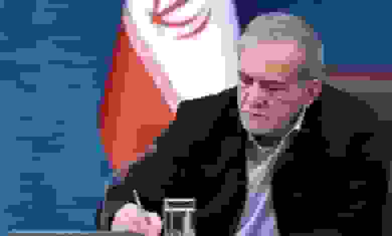 ابلاغ سیاستهای فرهنگی، اجتماعی، رسانهای و علمی فناوری برای شرایط ویژه کشور