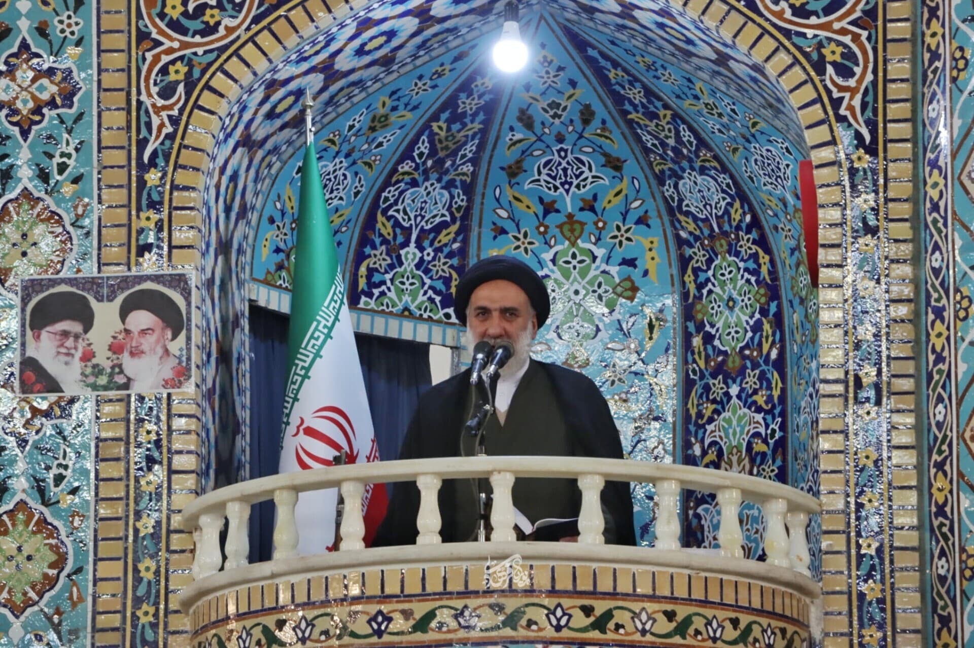 امام جمعه شهرکرد: نقش زنان در اجتماع و سیاست ریشه در آموزههای اسلامی دارد