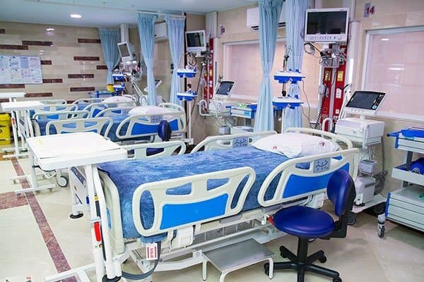 کمبود ۱۶۵ پرستار در بیمارستانهای سمنان و رسیدن نسبت پرستار به تخت زیر یک
