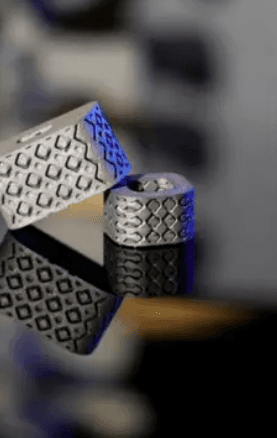 از پلها تا ستون فقرات انسان: نوآوری یک مهندس ایرانی در جراحی