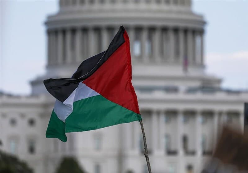 اعتراض تاریخی در رسانه آمریکا: ۳۰۰ نویسنده نیویورک تایمز را تحریم کردند