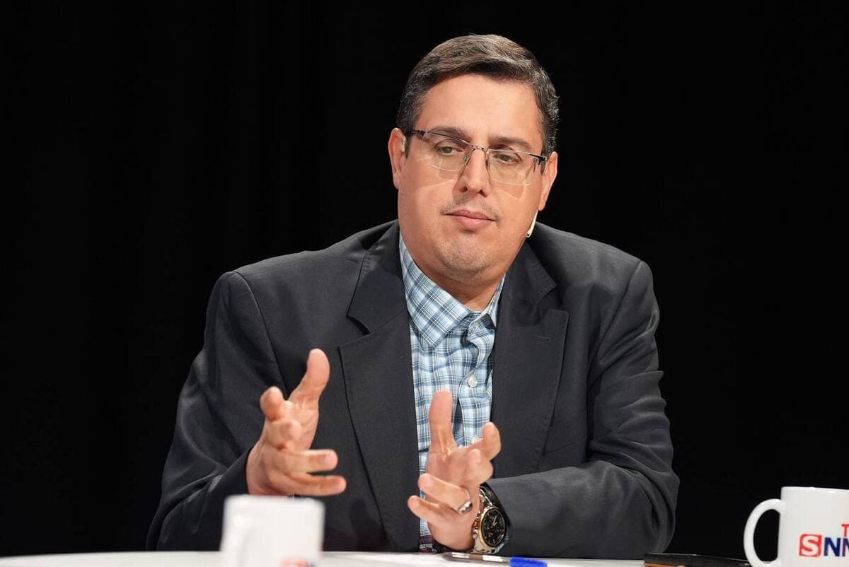 اقبالی: اگر به سلبریتی بگویید بس کن فالورات میریزد / رشیدی کوچی: درباره فیلترینگ موضع میگیرم