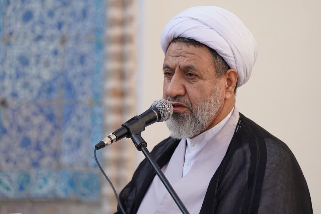 امام جمعه کرمان: حضور در تشکلها زمینه ساز رشد مطالبه گری دانشآموزان است