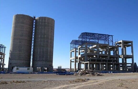 کارخانه سیمان بیارجمند پس از ۱۸ سال در آستانه راهاندازی مجدد