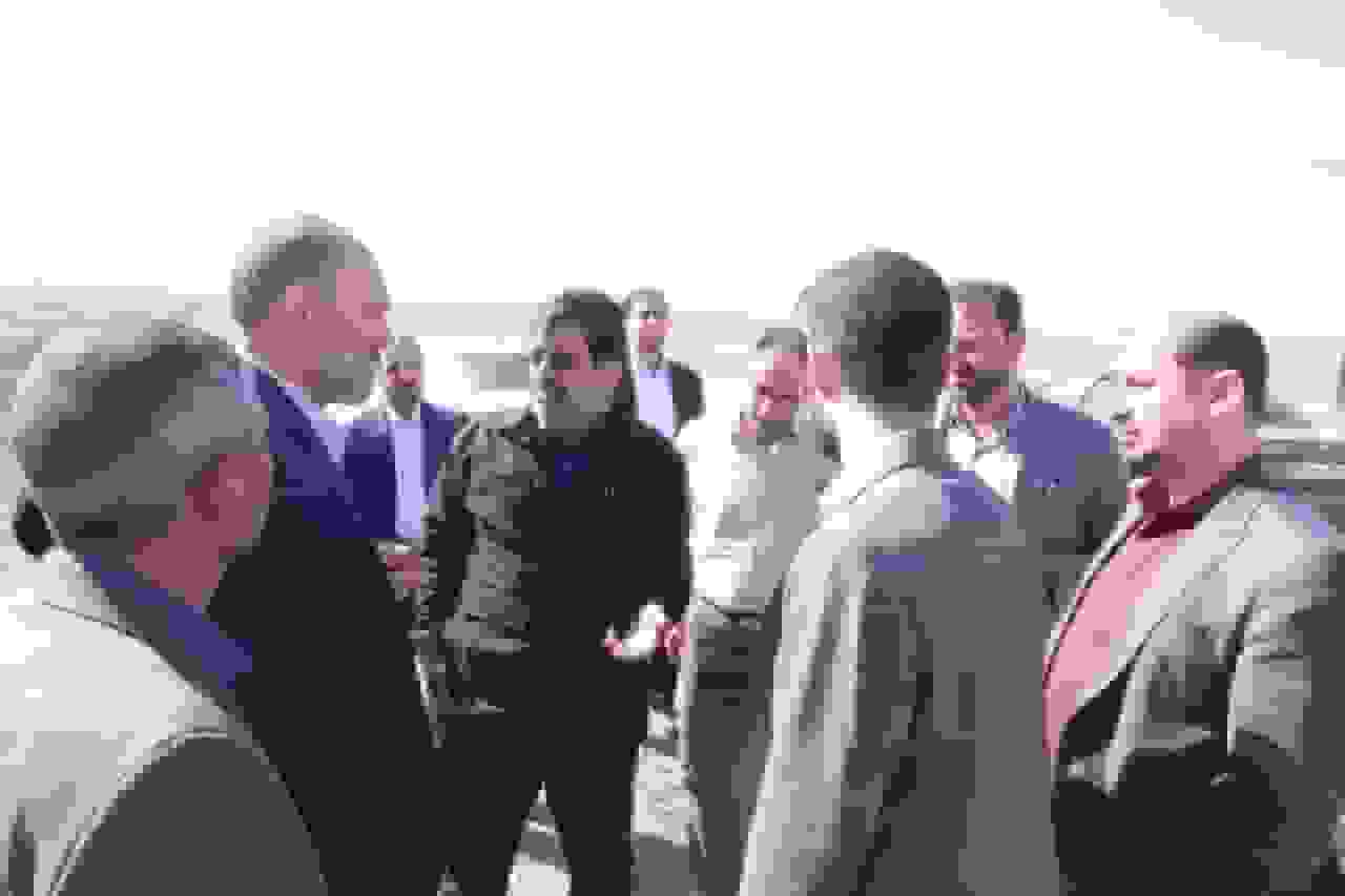 تکمیل دو نیروگاه خورشیدی ۶۰ مگاواتی قم تا پایان سال