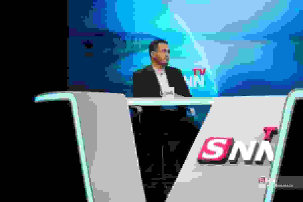 متفکر آزاد: چاههای غیرمجاز اطراف دریاچه ارومیه برای ویلاها و استخرها حفر شدهاند