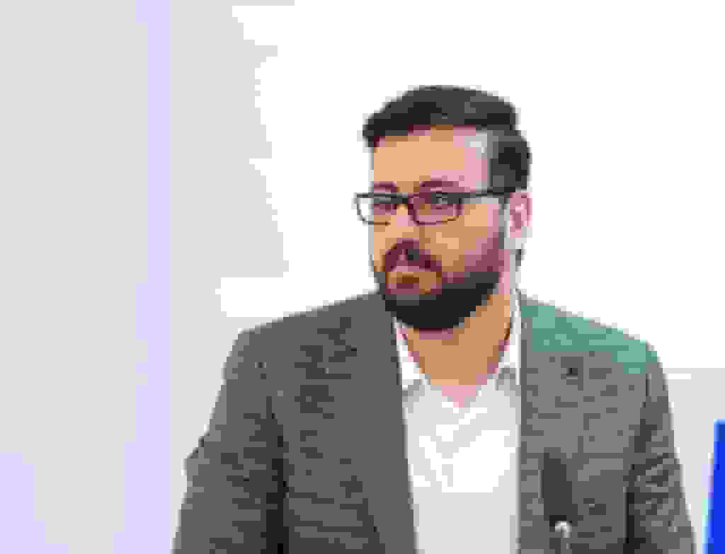 رئیس کمیسیون سلامت دیجیتال نصر تهران: نظارت، جعبه سیاه آییننامه دارورسانی آنلاین