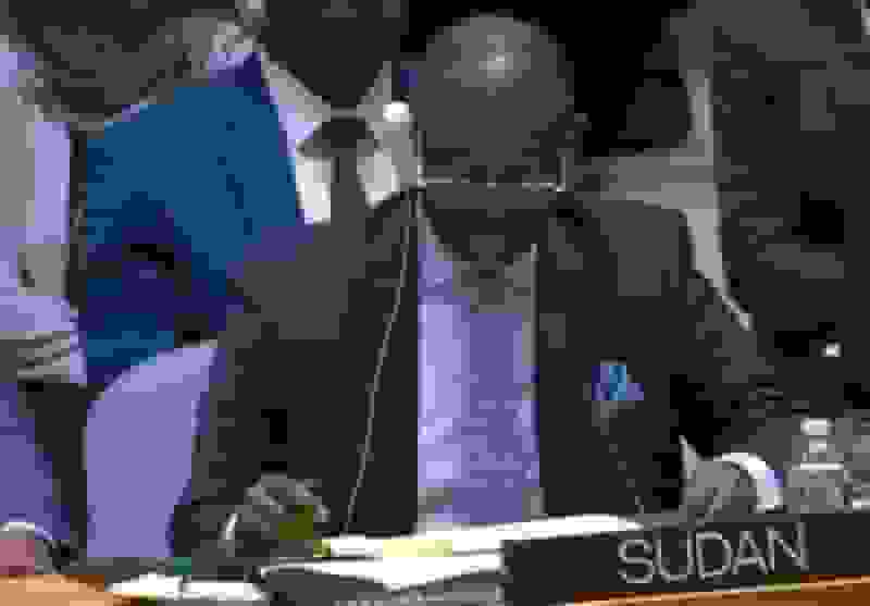 سودان: اتهام بمباران مقر ارتش در فاشر با گاز اعصاب توسط هواپیماهای خارجی