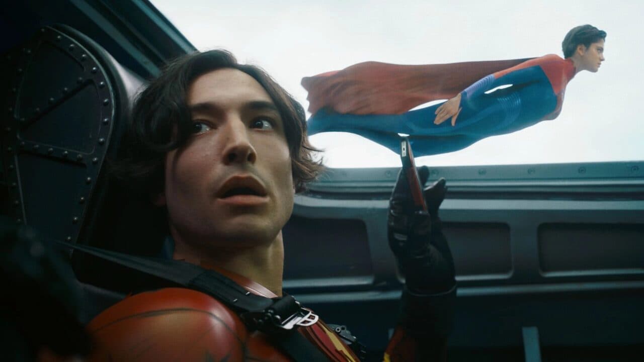 کارگردان فیلم The Flash از اثر ضعیف دیسی دفاع کرد